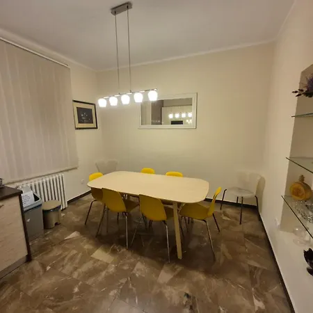 No Empty Beds Deals - Center - Kolarceva Street Belgrad