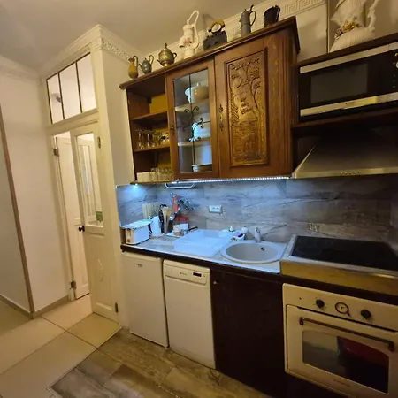 No Empty Beds Deals - Center - Kolarceva Street Apartament *